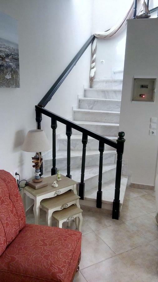Cute Maisonette No2 On Coastal Sidewalk Nikiti  Dış mekan fotoğraf